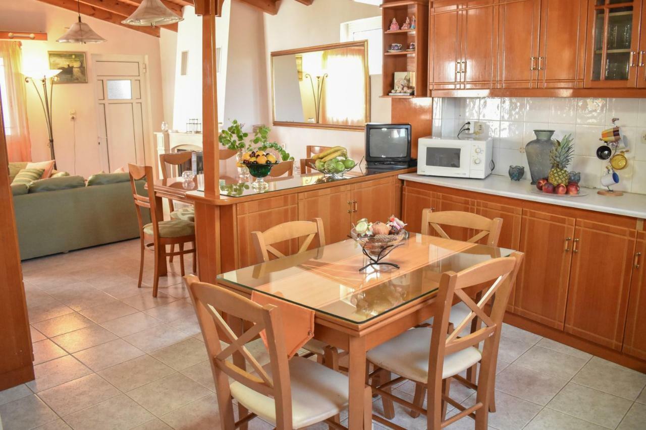 Lithakia  Mayra Apartment מראה חיצוני תמונה