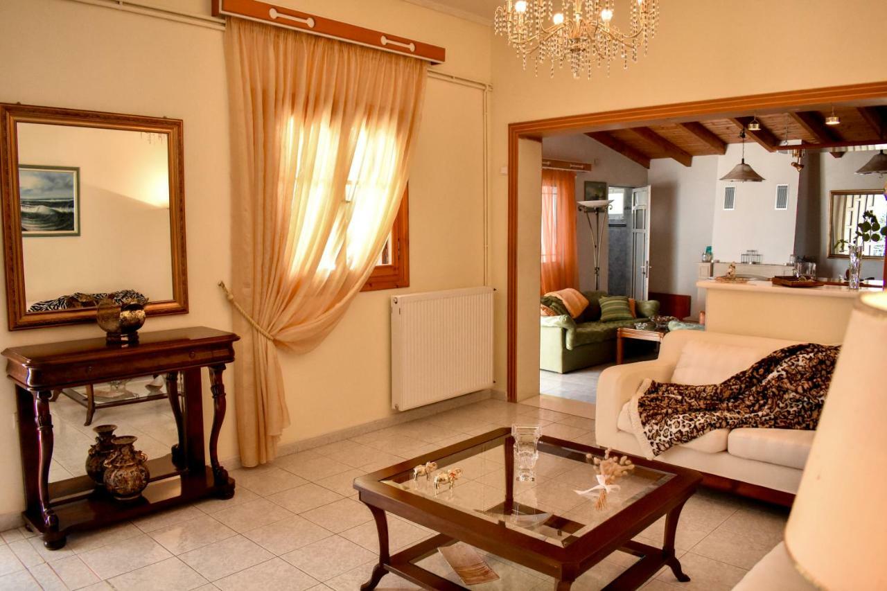 Lithakia  Mayra Apartment מראה חיצוני תמונה